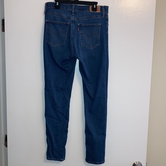 Levi Women Slimming Skinny Jeans Size 30 - Picture 3 of 5